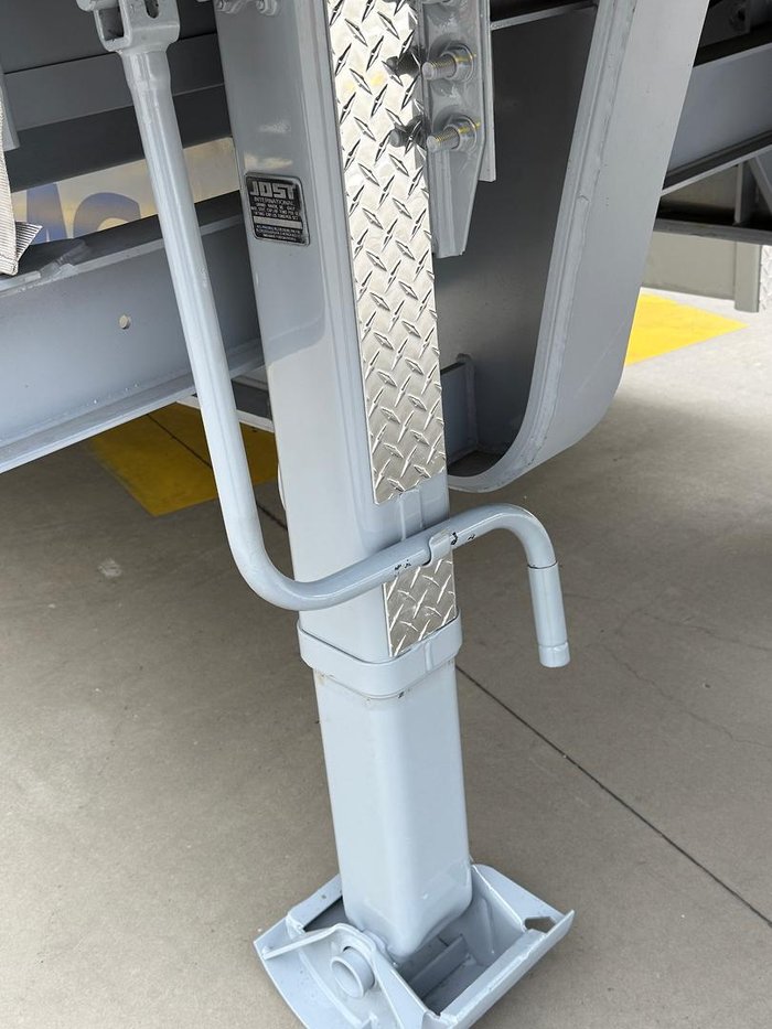 2026 CIMC 34 Pallet Drop Deck