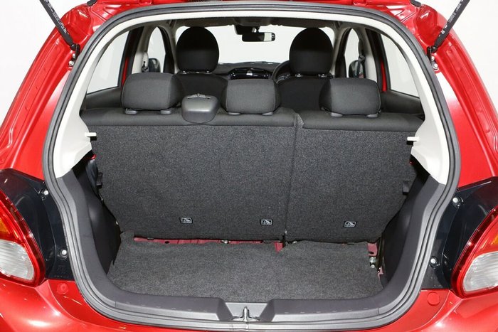 2021 Mitsubishi Mirage ES