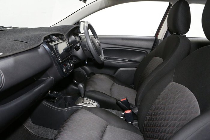 2021 Mitsubishi Mirage ES