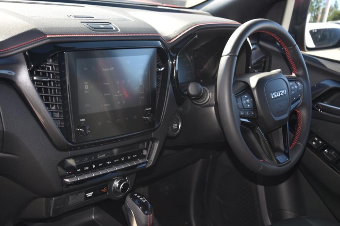 2025 Isuzu D-MAX X-TERRAIN