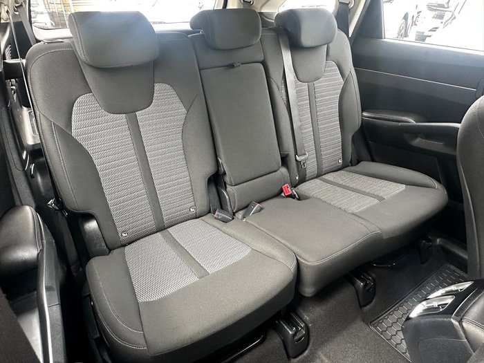 2022 Kia Sorento Sport