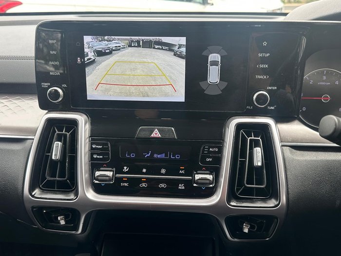 2022 Kia Sorento Sport