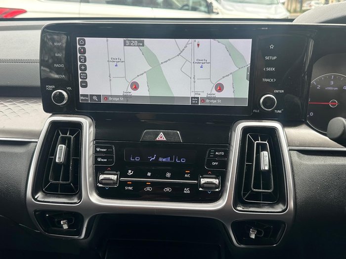 2022 Kia Sorento Sport