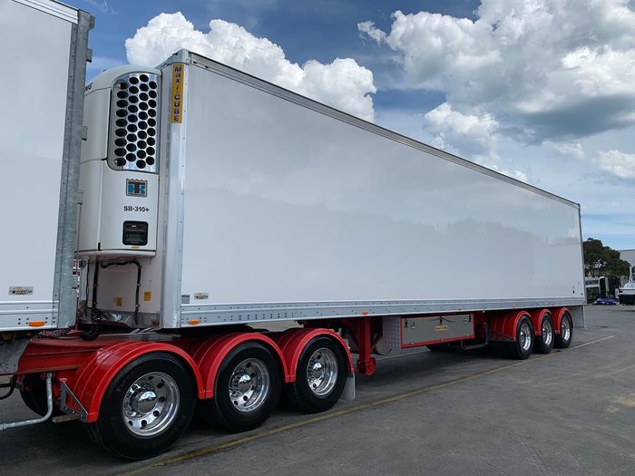 2013 Maxitrans St3 34 Pallet -30 Reefer B Double Double Stacker