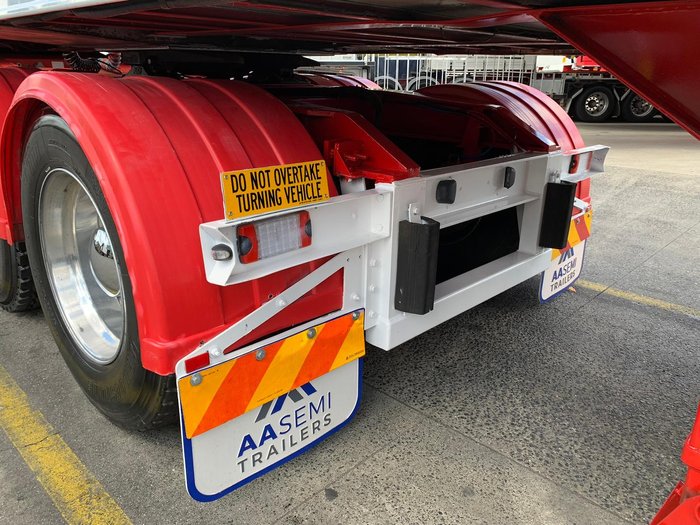 2013 Maxitrans St3 34 Pallet -30 Reefer B Double Double Stacker