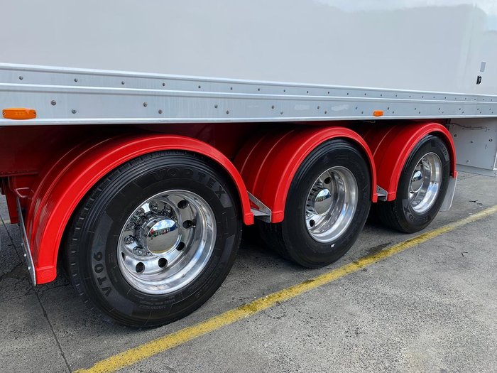 2013 Maxitrans St3 34 Pallet -30 Reefer B Double Double Stacker