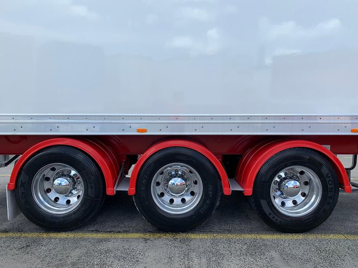 2013 Maxitrans St3 34 Pallet -30 Reefer B Double Double Stacker