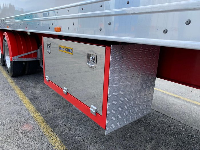 2013 Maxitrans St3 34 Pallet -30 Reefer B Double Double Stacker