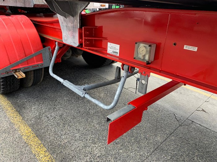 2013 Maxitrans St3 34 Pallet -30 Reefer B Double Double Stacker