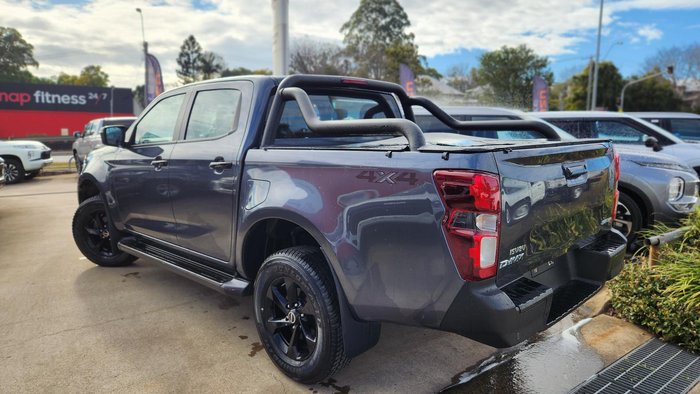 2025 Isuzu D-MAX X-RIDER