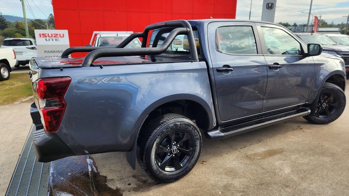 2025 Isuzu D-MAX X-RIDER