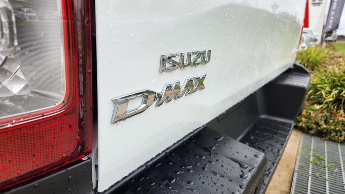 2025 Isuzu D-MAX X-RIDER