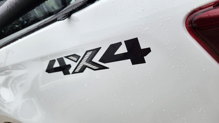 2025 Isuzu D-MAX X-RIDER