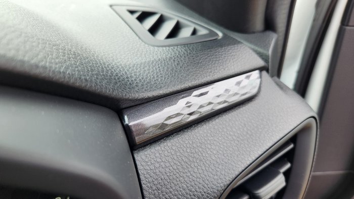 2025 Isuzu D-MAX X-RIDER