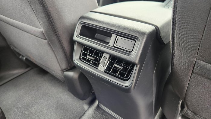 2025 Isuzu D-MAX X-RIDER