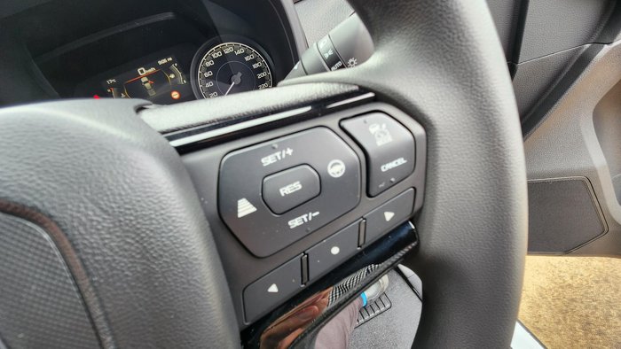 2025 Isuzu D-MAX X-RIDER