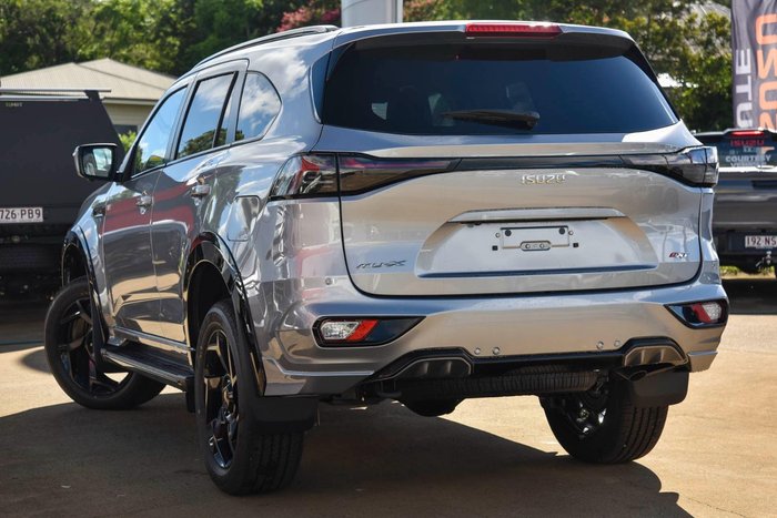2025 Isuzu MU-X X-TERRAIN