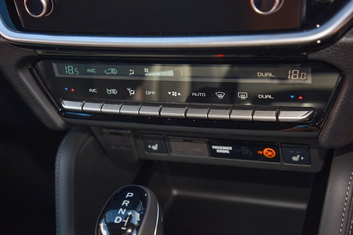 2025 Isuzu MU-X X-TERRAIN