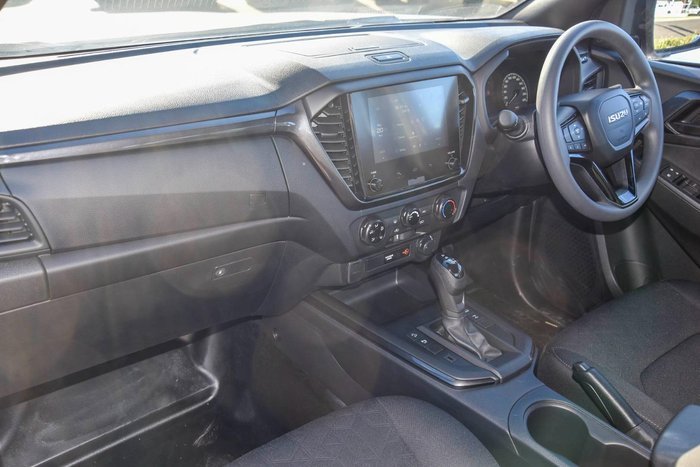 2025 Isuzu D-MAX X-RIDER