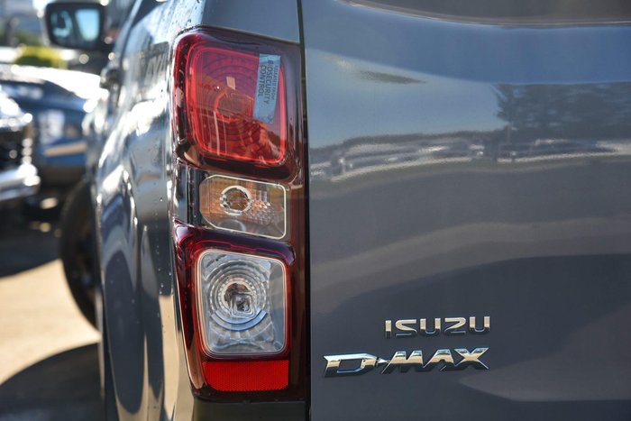 2025 Isuzu D-MAX X-RIDER