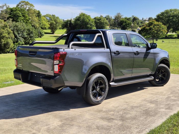 2025 Isuzu D-MAX X-RIDER