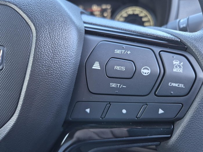 2025 Isuzu D-MAX X-RIDER