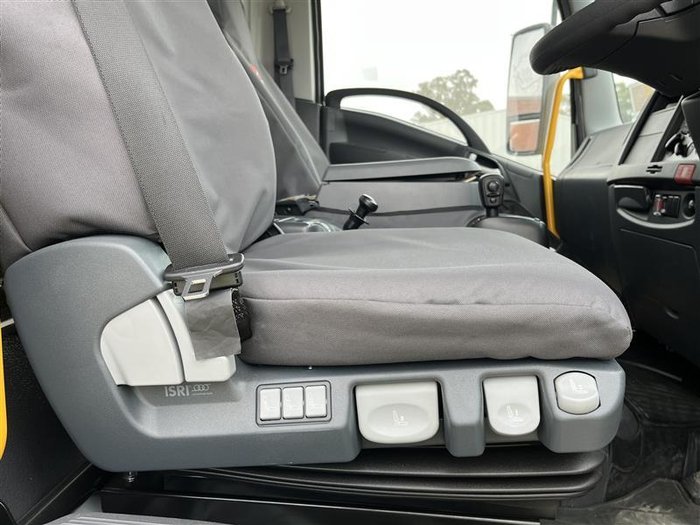 2024 Isuzu Frr 110-240