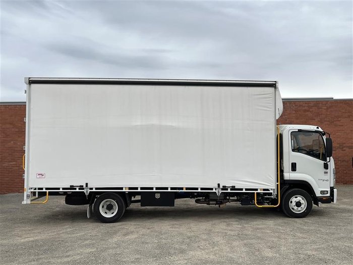 2024 Isuzu Frr 110-240