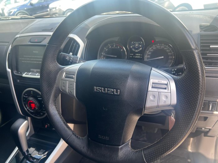 2021 Isuzu MU-X LS-U