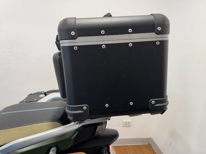 2022 CFMoto 800MT LIMITED EDITION YELLOW