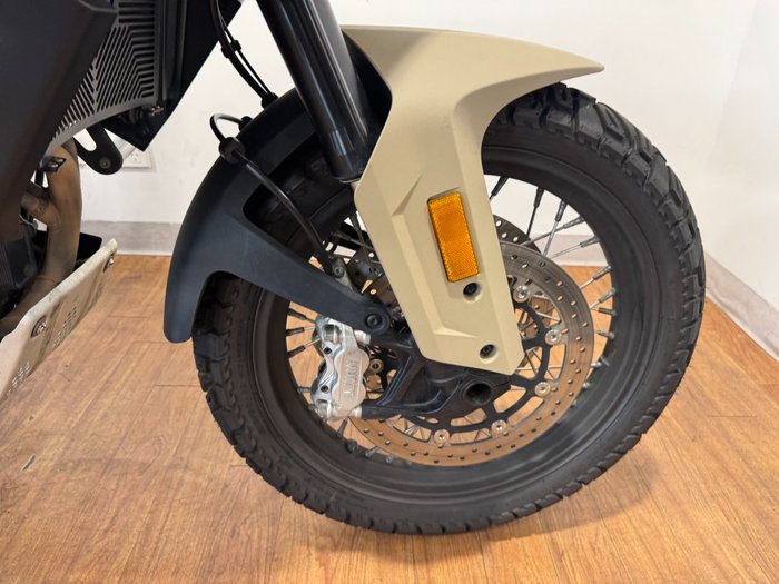 2022 CFMoto 800MT LIMITED EDITION YELLOW