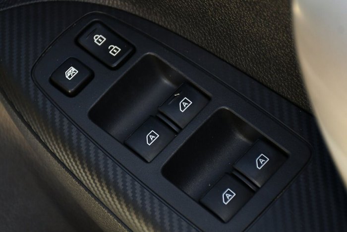 2019 Mitsubishi Eclipse Cross ES