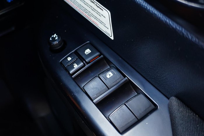 2021 Toyota Hilux SR