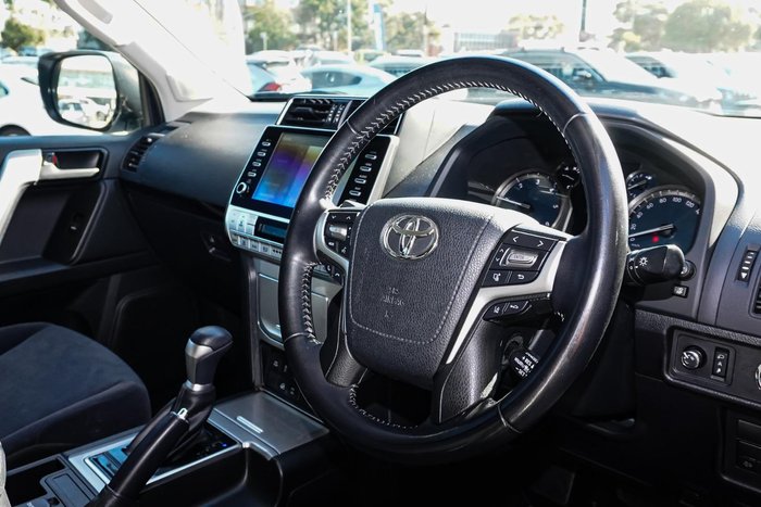 2022 Toyota Landcruiser Prado GXL