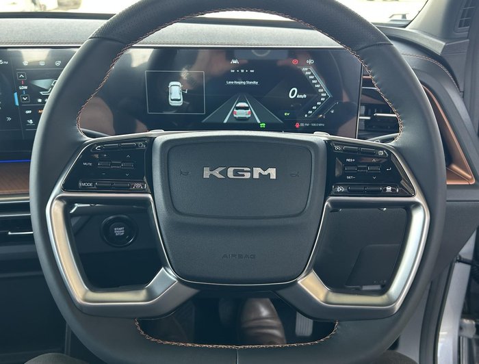2025 KGM Torres Hybrid K40