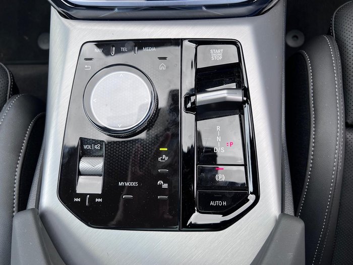 2025 BMW X3 20 xDrive