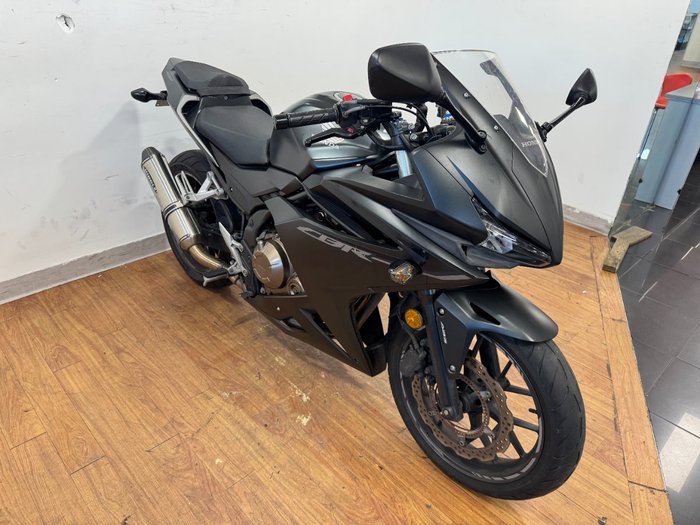 2016 Honda CBR500R Black