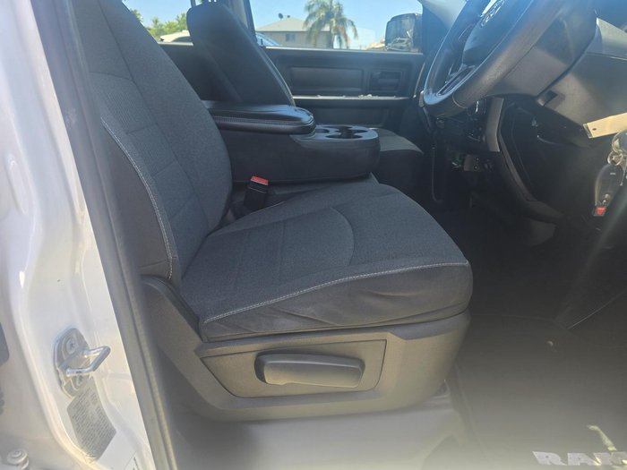 2022 RAM 1500 Express RamBox DS MY22 4X4 Dual Range Bright White