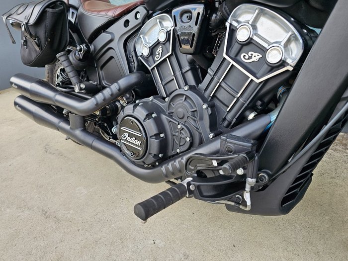 2020 INDIAN SCOUT BOBBER Black