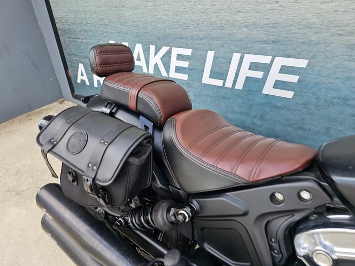 2020 INDIAN SCOUT BOBBER Black