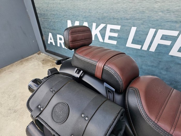 2020 INDIAN SCOUT BOBBER Black