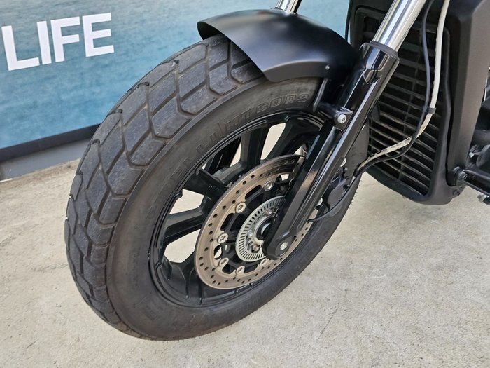 2020 INDIAN SCOUT BOBBER Black