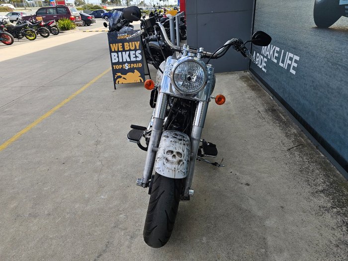 2011 HARLEY-DAVIDSON FLSTF FAT BOY Silver