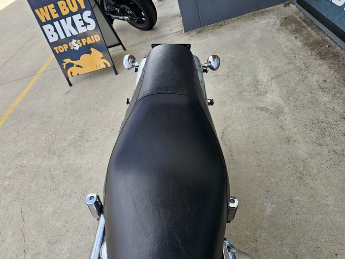 2011 HARLEY-DAVIDSON FLSTF FAT BOY Silver