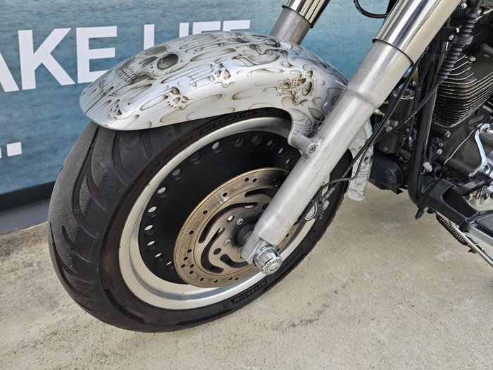 2011 HARLEY-DAVIDSON FLSTF FAT BOY Silver