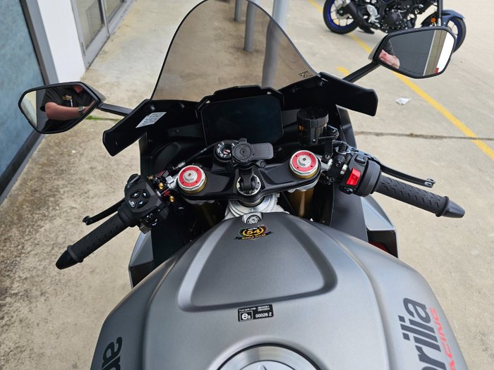 2021 APRILIA RSV4 RR GREY