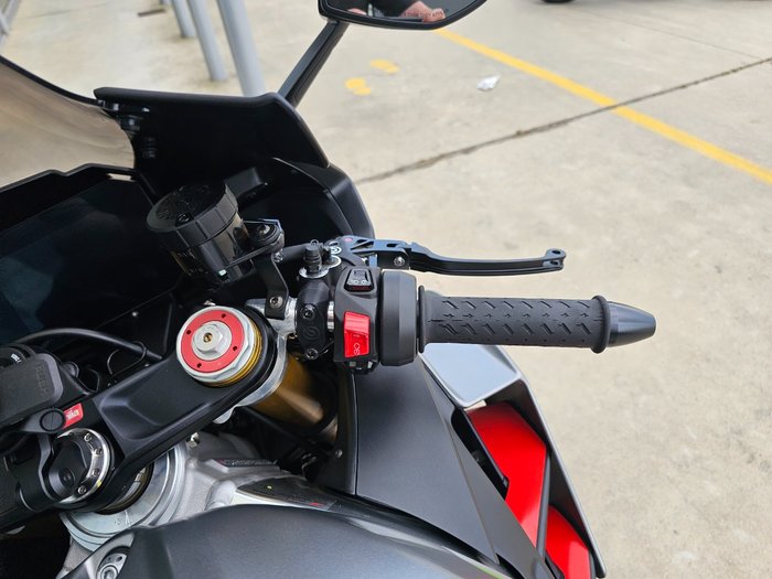 2021 APRILIA RSV4 RR GREY