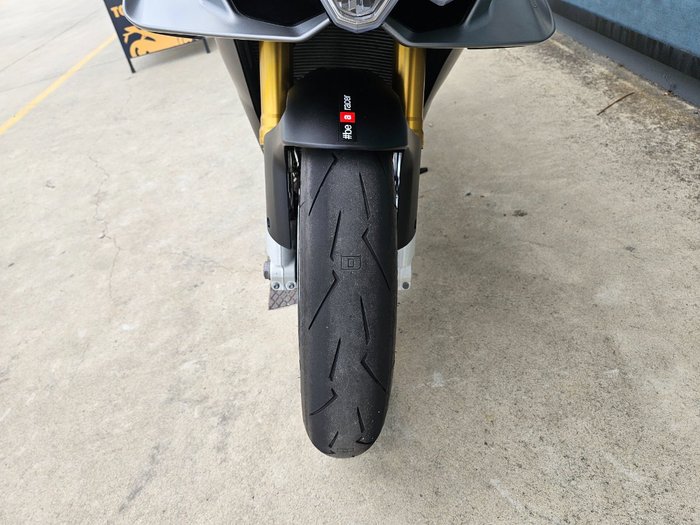 2021 APRILIA RSV4 RR GREY