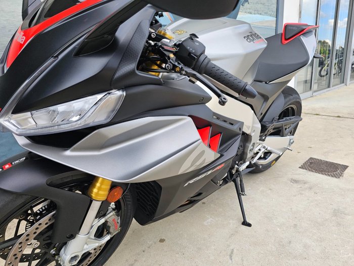 2021 APRILIA RSV4 RR GREY