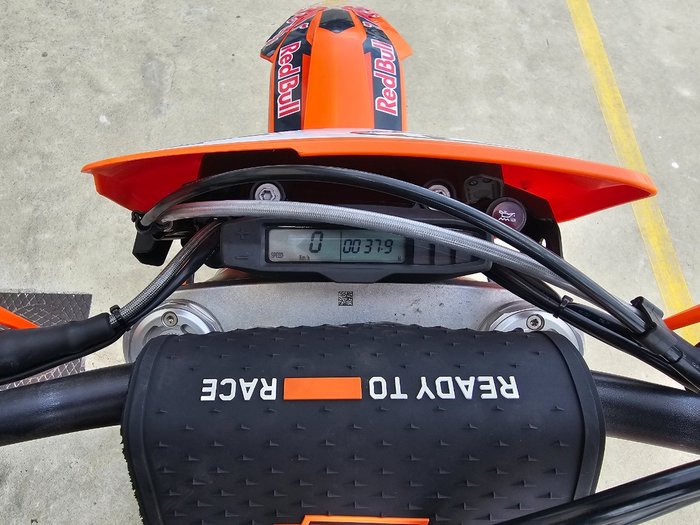 2025 Ktm 300 EXC CHAMPIONS EDITION Orange